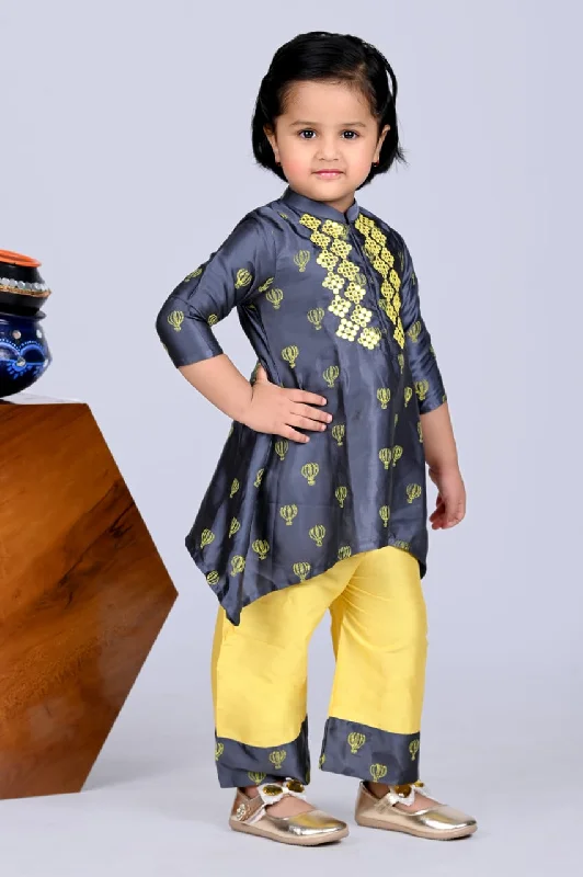 Pre-Order: Grey Balloon Printed Asymmetrical Kurti with Pant Set